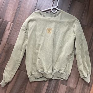 urban outfitters green colorado springs crewneck